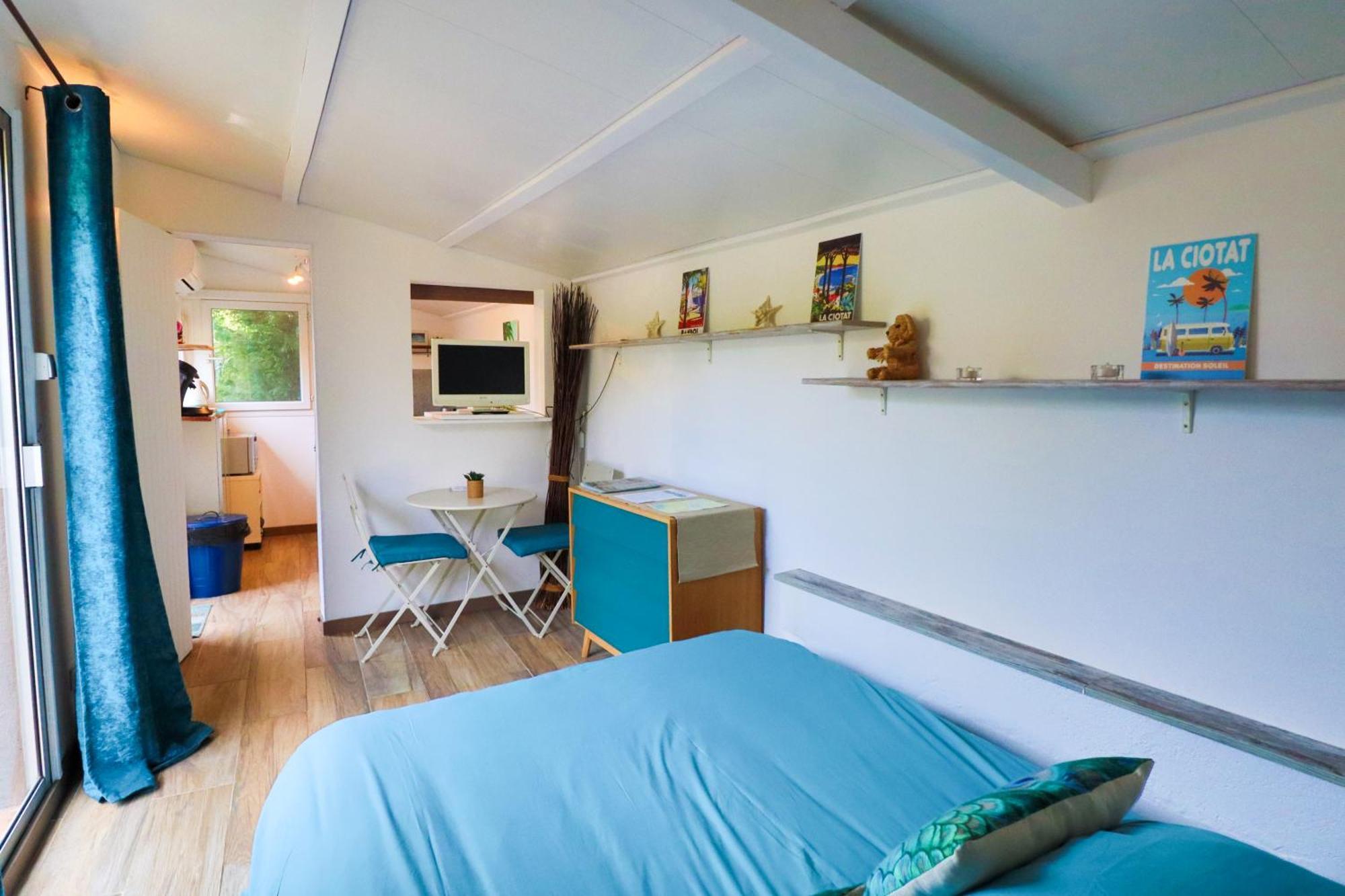 Le Mas De Bertagne Studio Kitchenette Terrasse Piscine Gémenos Exterior foto